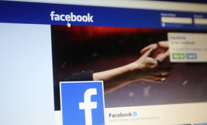 Facebook: cosa succede quando un utente muore?