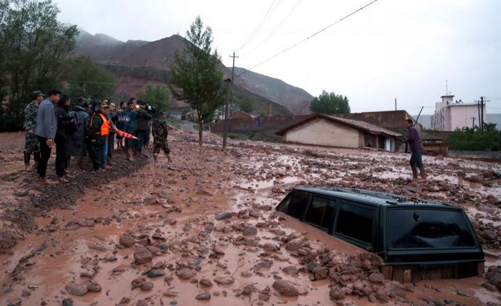Maltempo Cina: piogge provocano una frana, 40 dispersi