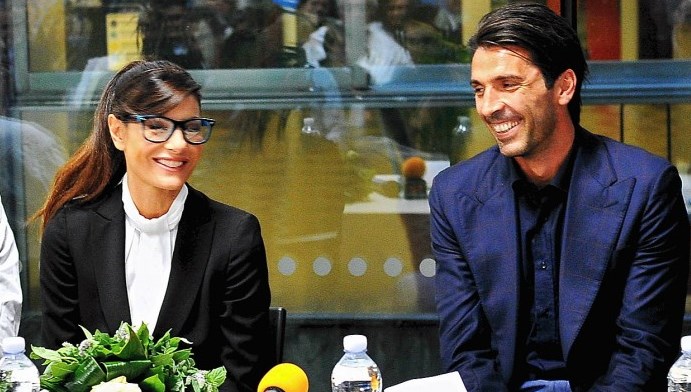 Gigi Buffon padre: Ilaria D'amico ha dato alla luce Leopoldo Mattia, l'annuncio su Twitter