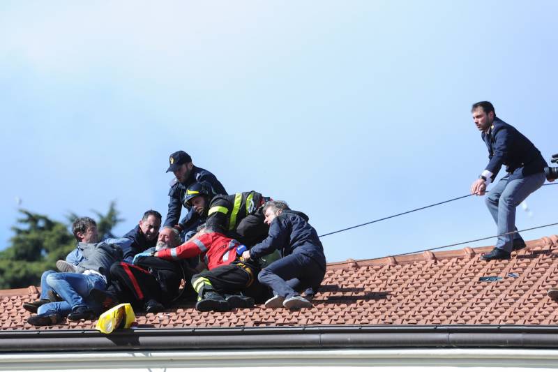 Tentato suicidio a Sanremo 2016: uomo minaccia di lanciarsi dal tetto